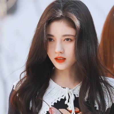 冰属性男子与酷酷女同事